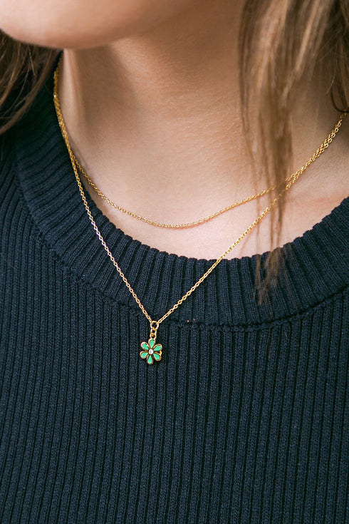 hey-harper-daisy-necklace Flying Tomato-Sophia's Style-4